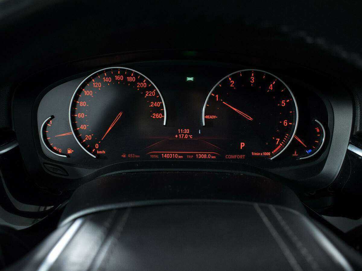 Купить BMW 5 серии 520i, 2018, 140 000 км, фото №11