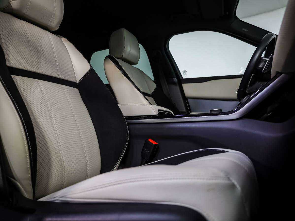 Купить Land Rover Range Rover Velar, 2017, 63 100 км, фото №11