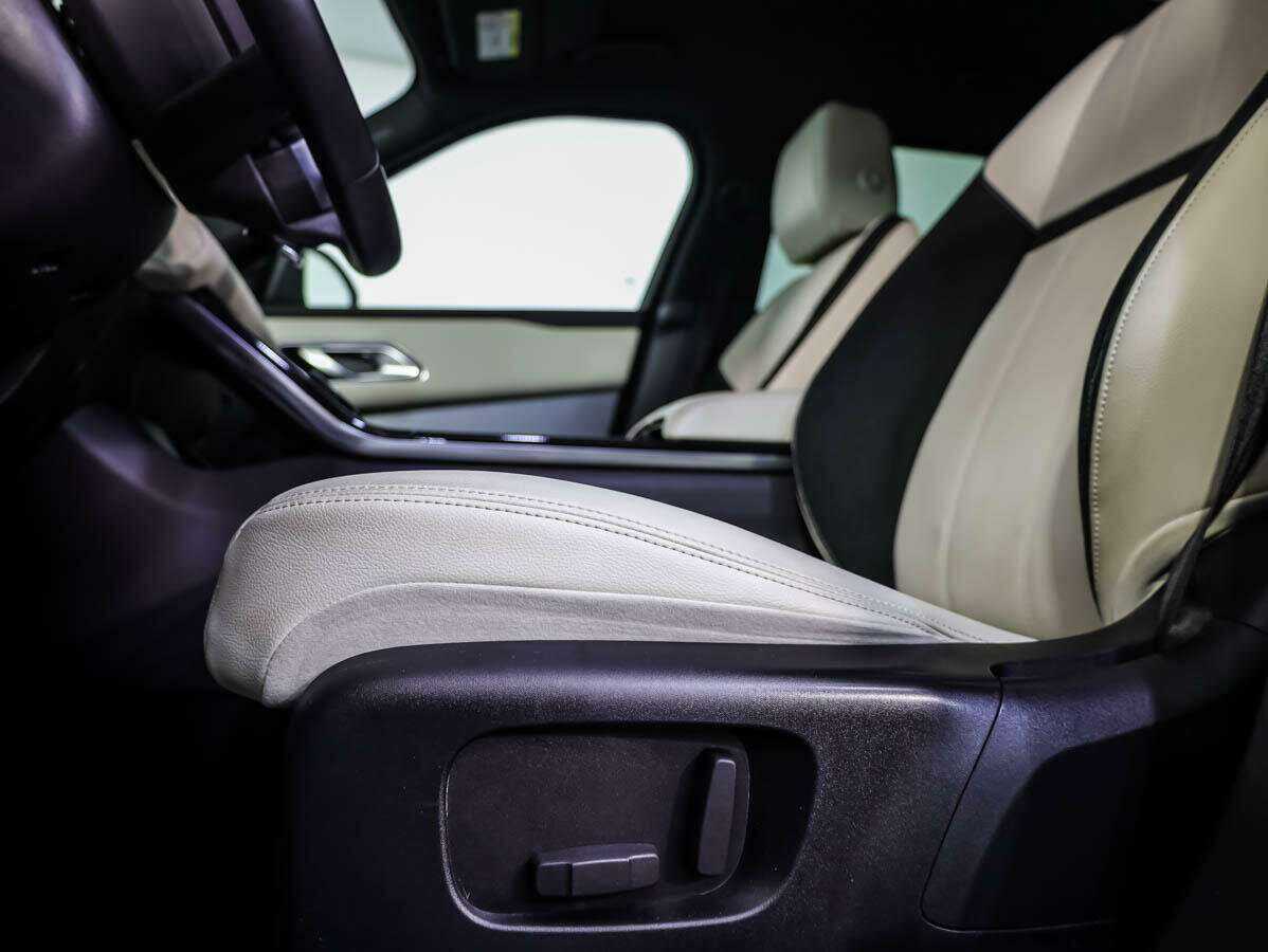 Купить Land Rover Range Rover Velar, 2017, 63 100 км, фото №16