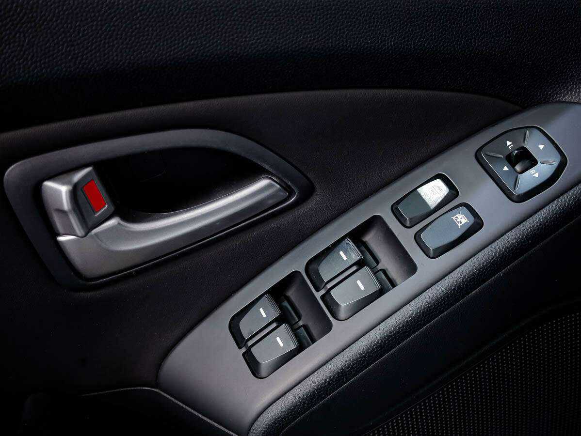 Купить Hyundai ix35, 2011, 178 716 км, фото №14