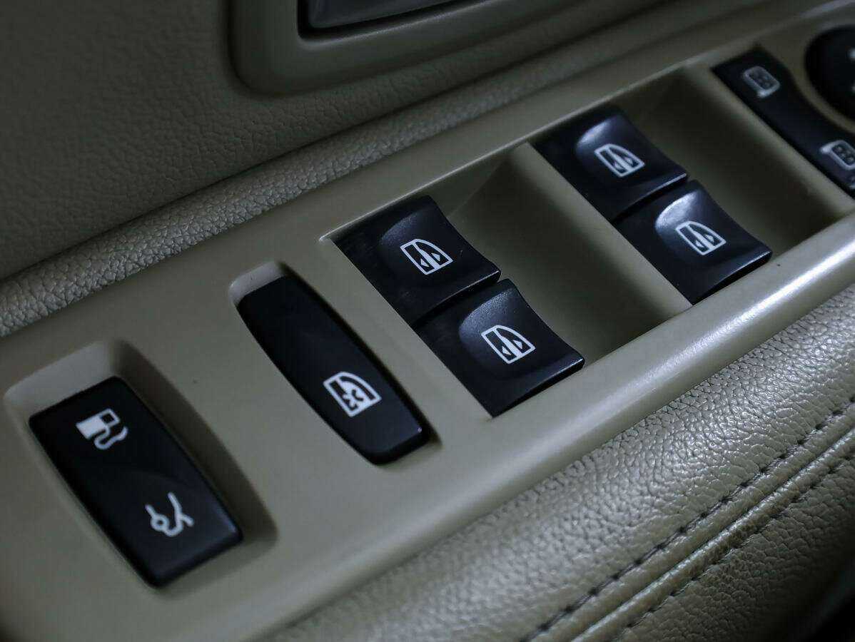 Купить Renault Latitude, 2011, 304 253 км, фото №12