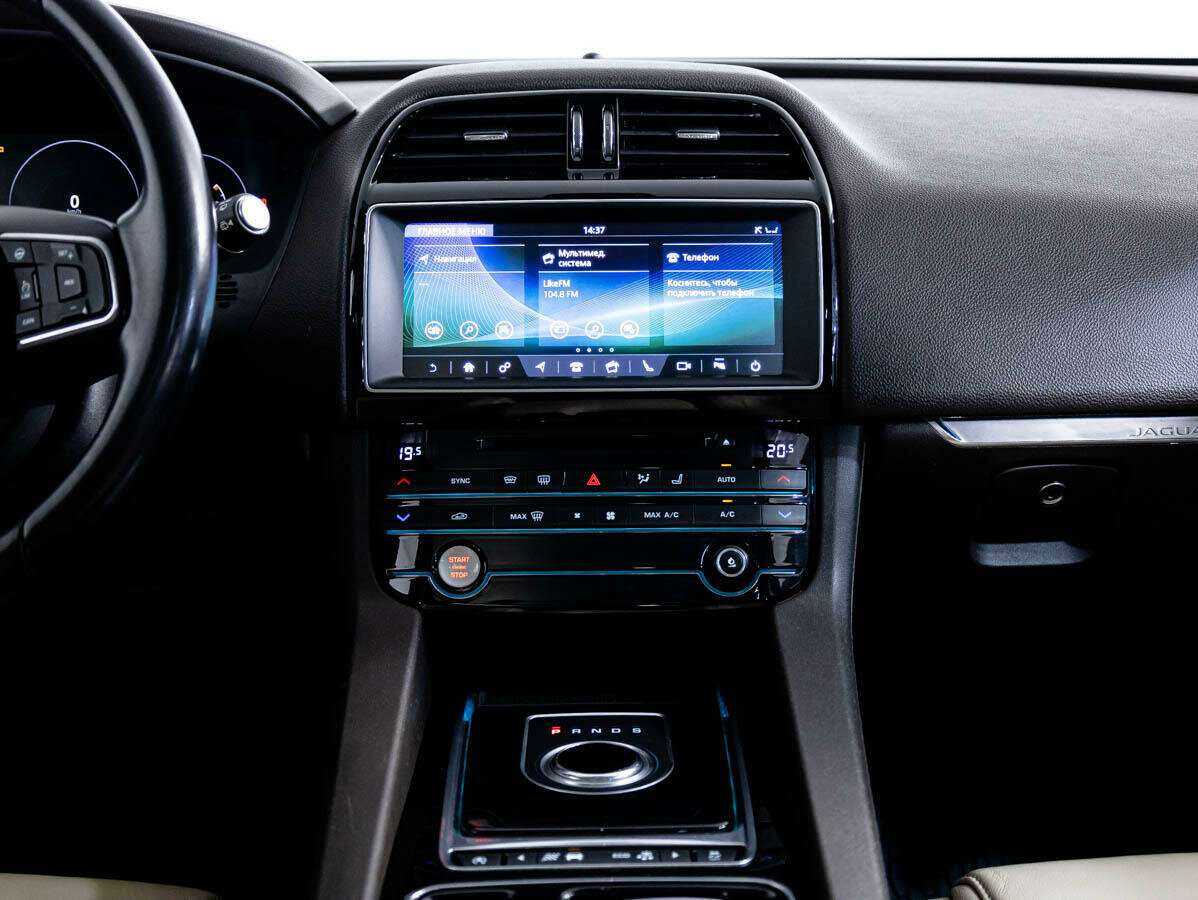 Купить Jaguar F-Pace, 2016, 83 850 км, фото №23