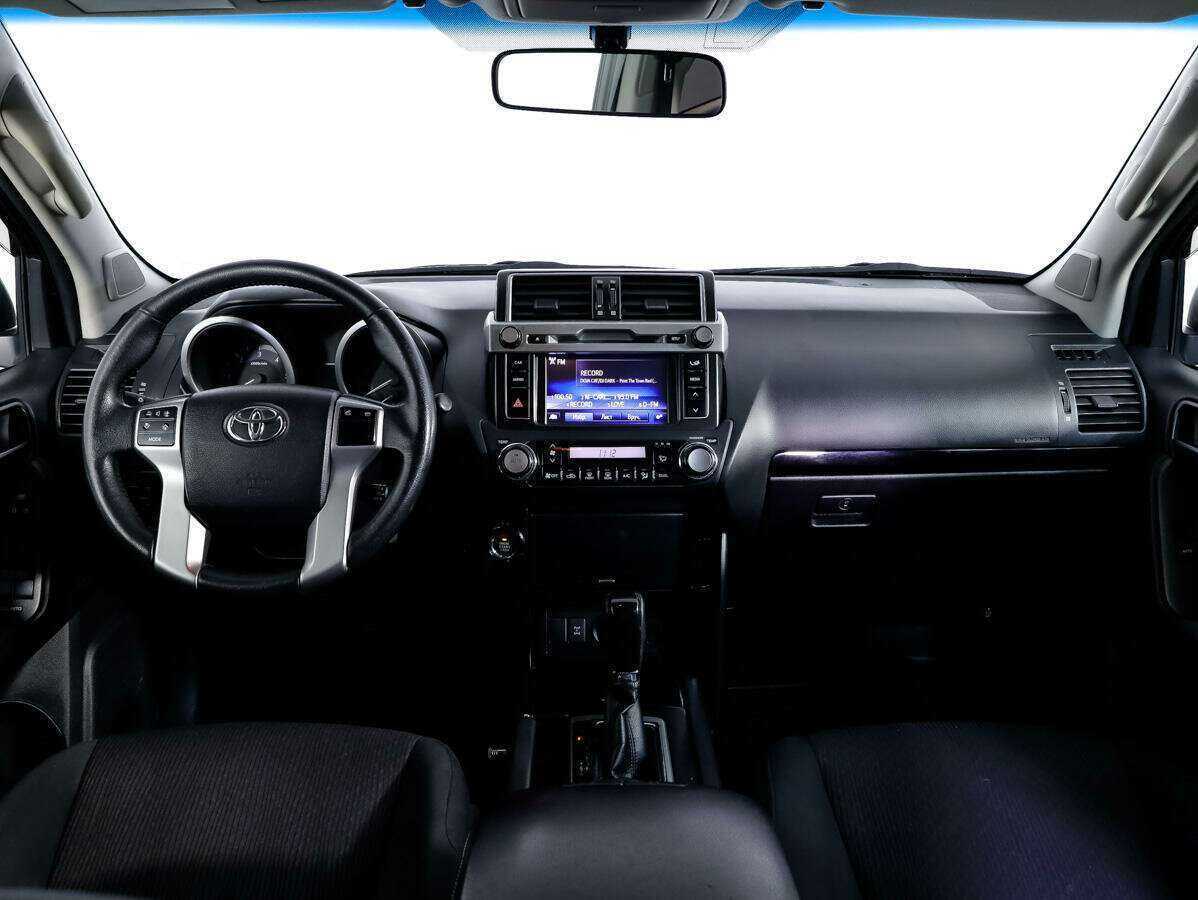 Купить Toyota Land Cruiser Prado, 2017, 176 708 км, фото №9
