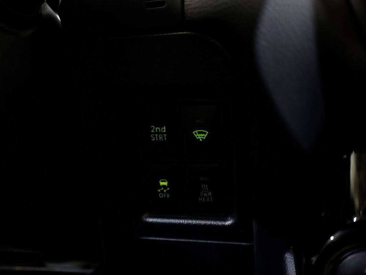 Купить Toyota Land Cruiser Prado, 2017, 176 708 км, фото №20