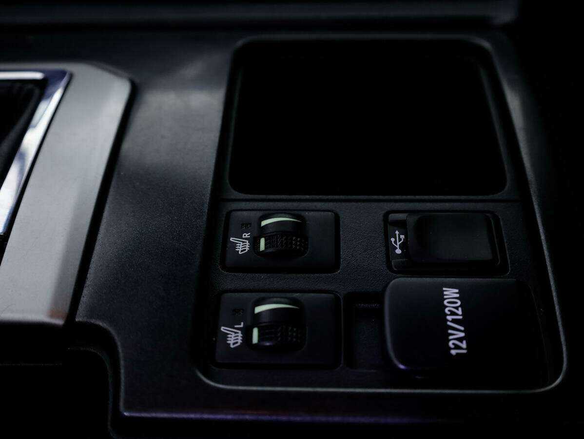 Купить Toyota Land Cruiser Prado, 2017, 176 708 км, фото №26