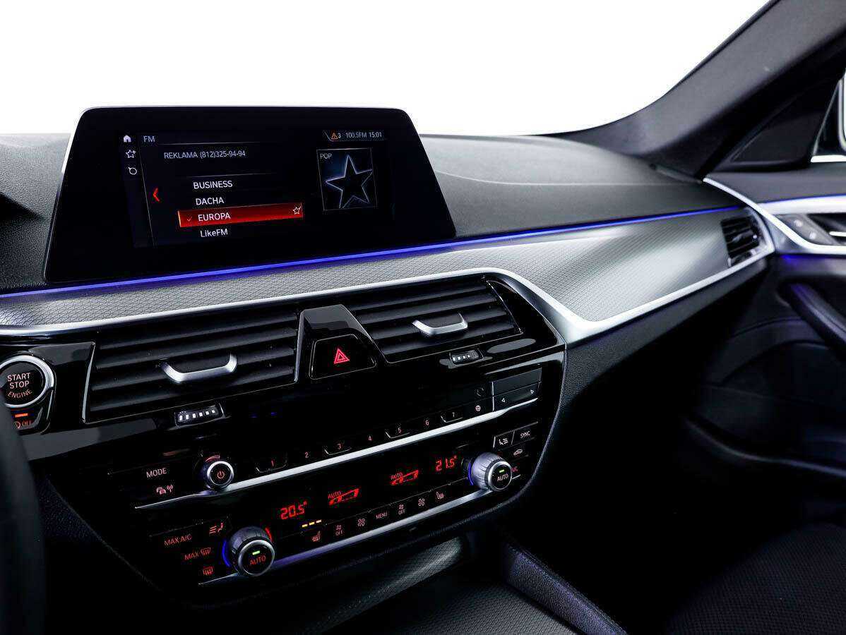 Купить BMW 5 серии 520d xDrive, 2019, 123 215 км, фото №14