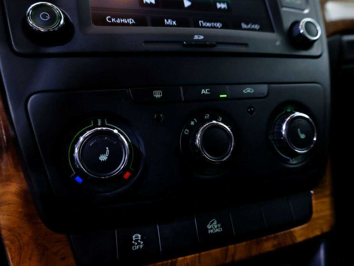 Купить Skoda Yeti, 2011, 151 393 км, фото №14