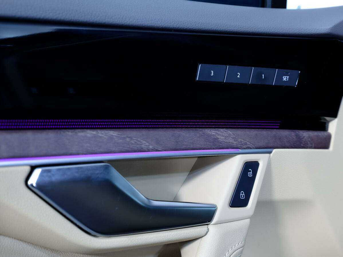 Купить Volkswagen Touareg, 2020, 100 050 км, фото №15