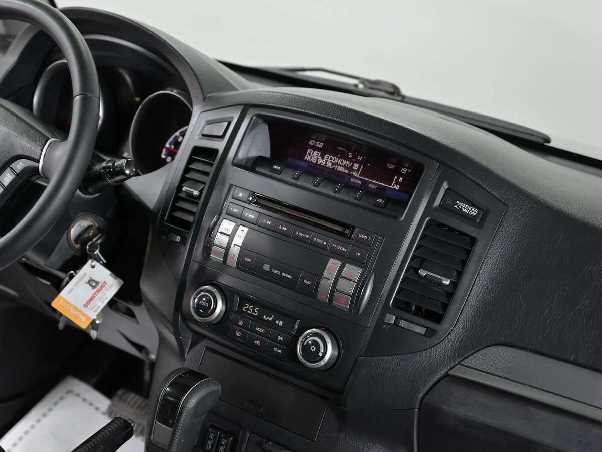 Купить Mitsubishi Pajero, 2010, 153 000 км, фото №14