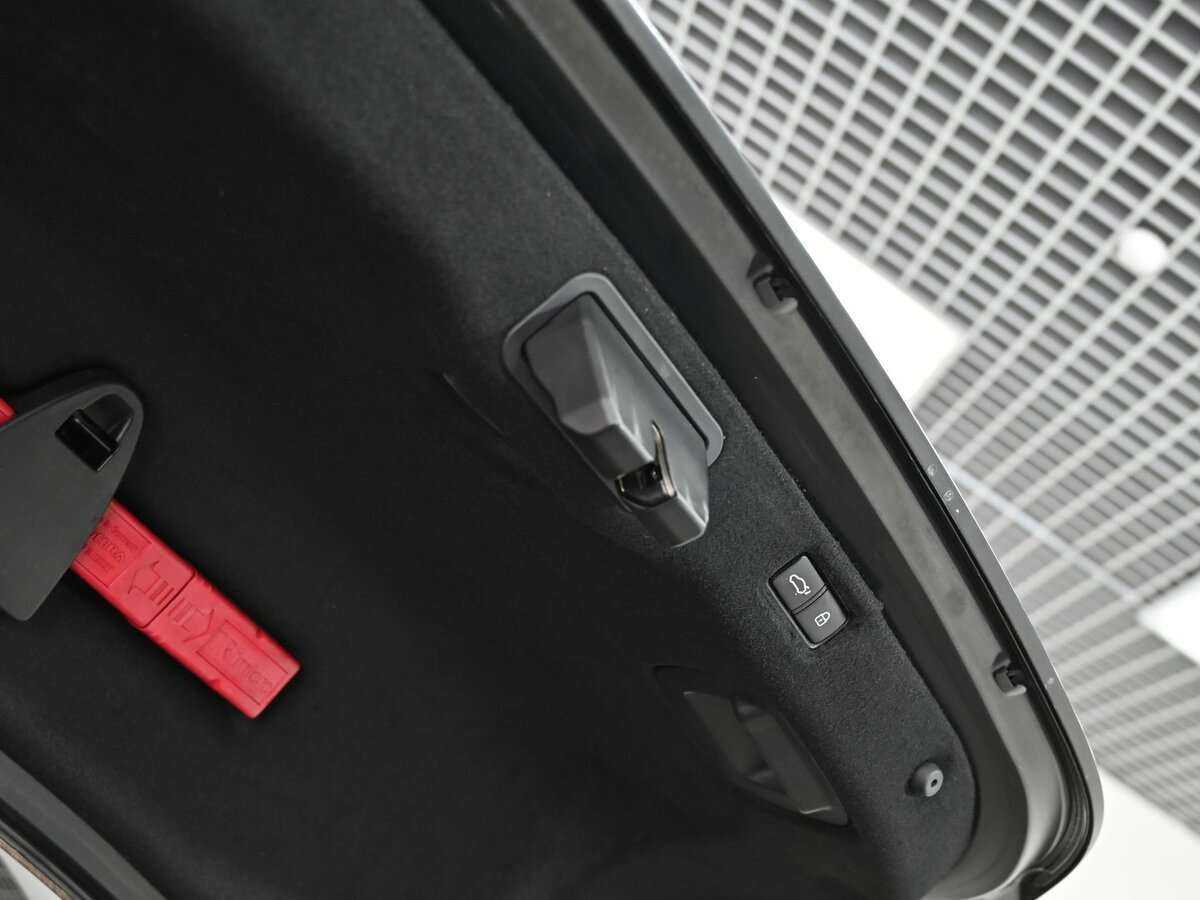 Купить Kia Quoris, 2013, 124 000 км, фото №22