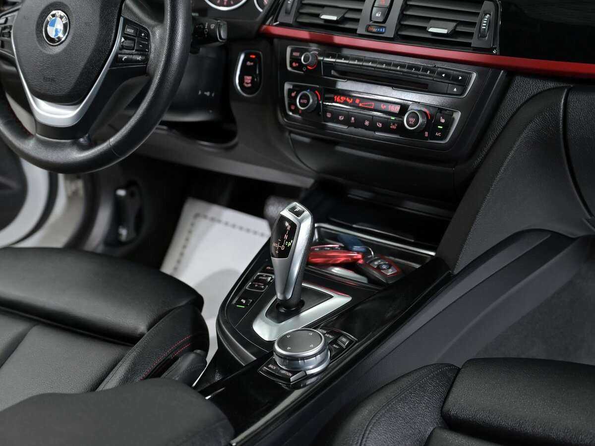 Купить BMW 3 серии Gran Turismo 320i xDrive, 2015, 109 000 км, фото №10