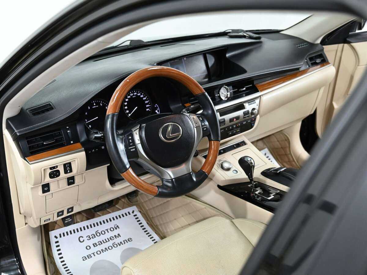 Купить Lexus ES 350, 2012, 152 000 км, фото №5