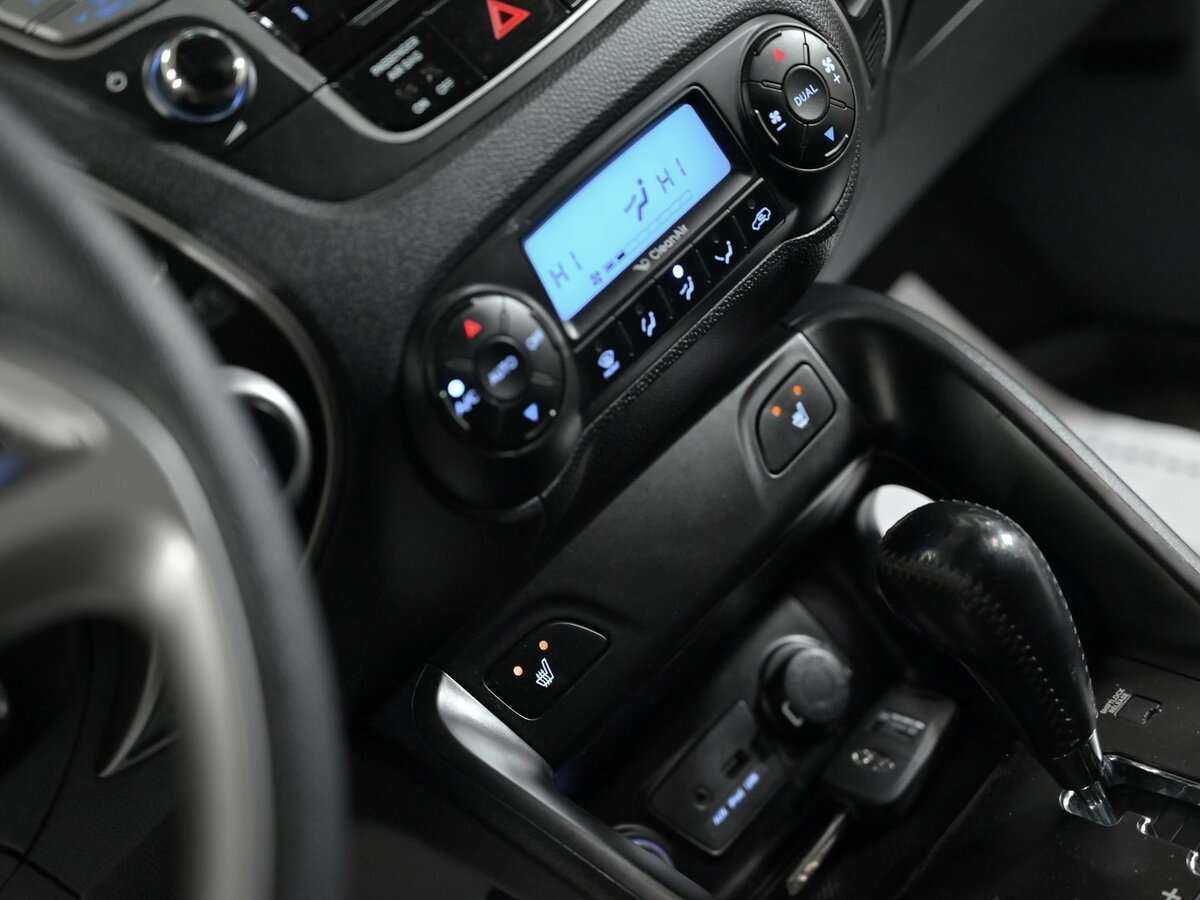 Купить Hyundai ix35, 2011, 129 000 км, фото №10