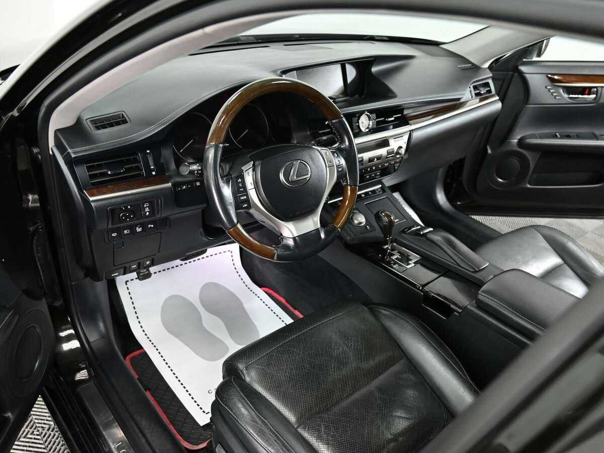 Купить Lexus ES 350, 2013, 138 000 км, фото №6