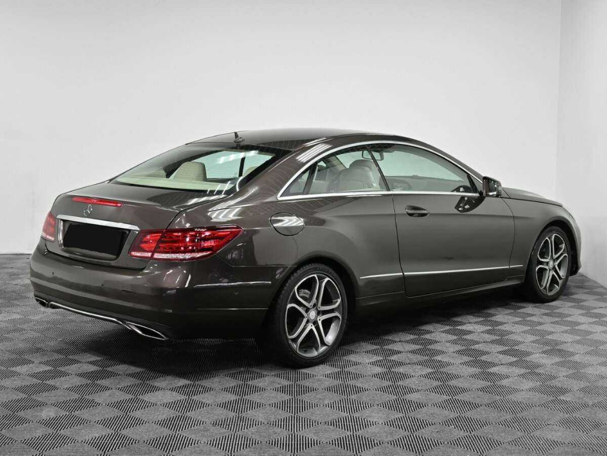 Mercedes-Benz E-Класс