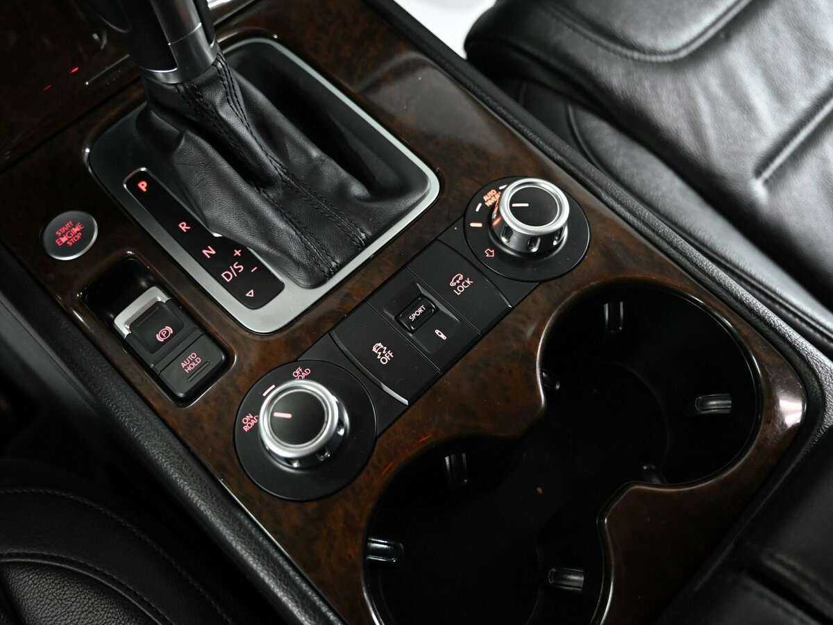 Купить Volkswagen Touareg, 2013, 144 000 км, фото №12