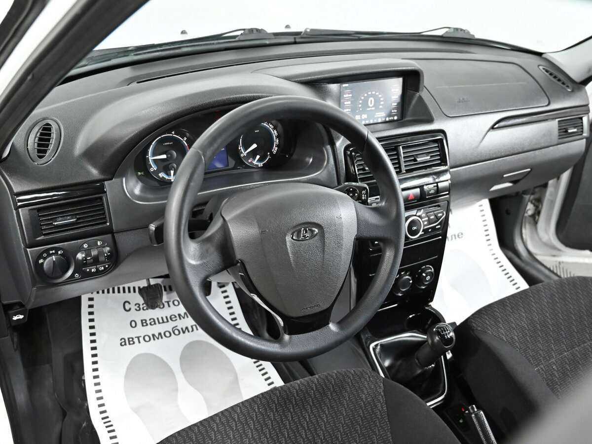 Купить Lada (ВАЗ) Priora, 2014, 171 000 км, фото №11