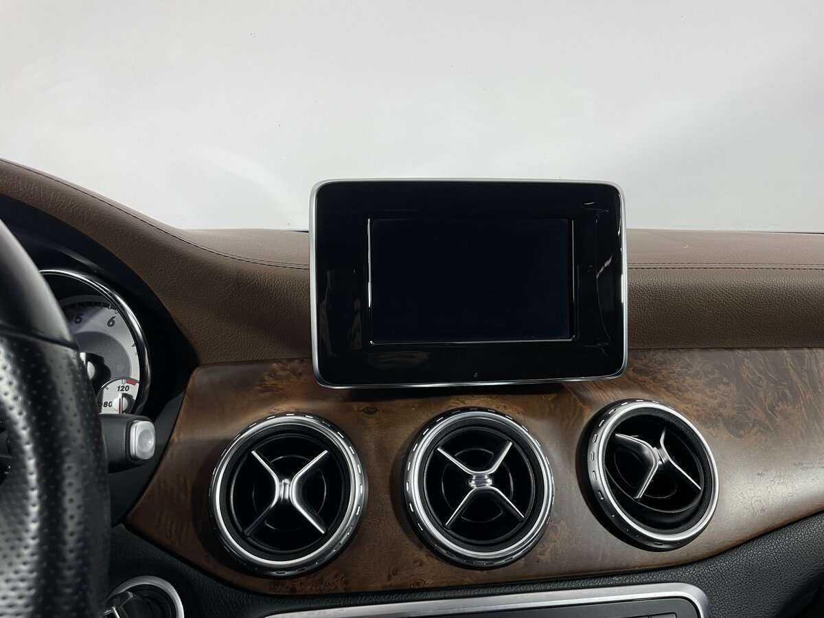 Купить Mercedes-Benz GLA 250, 2014, 104 500 км, фото №17