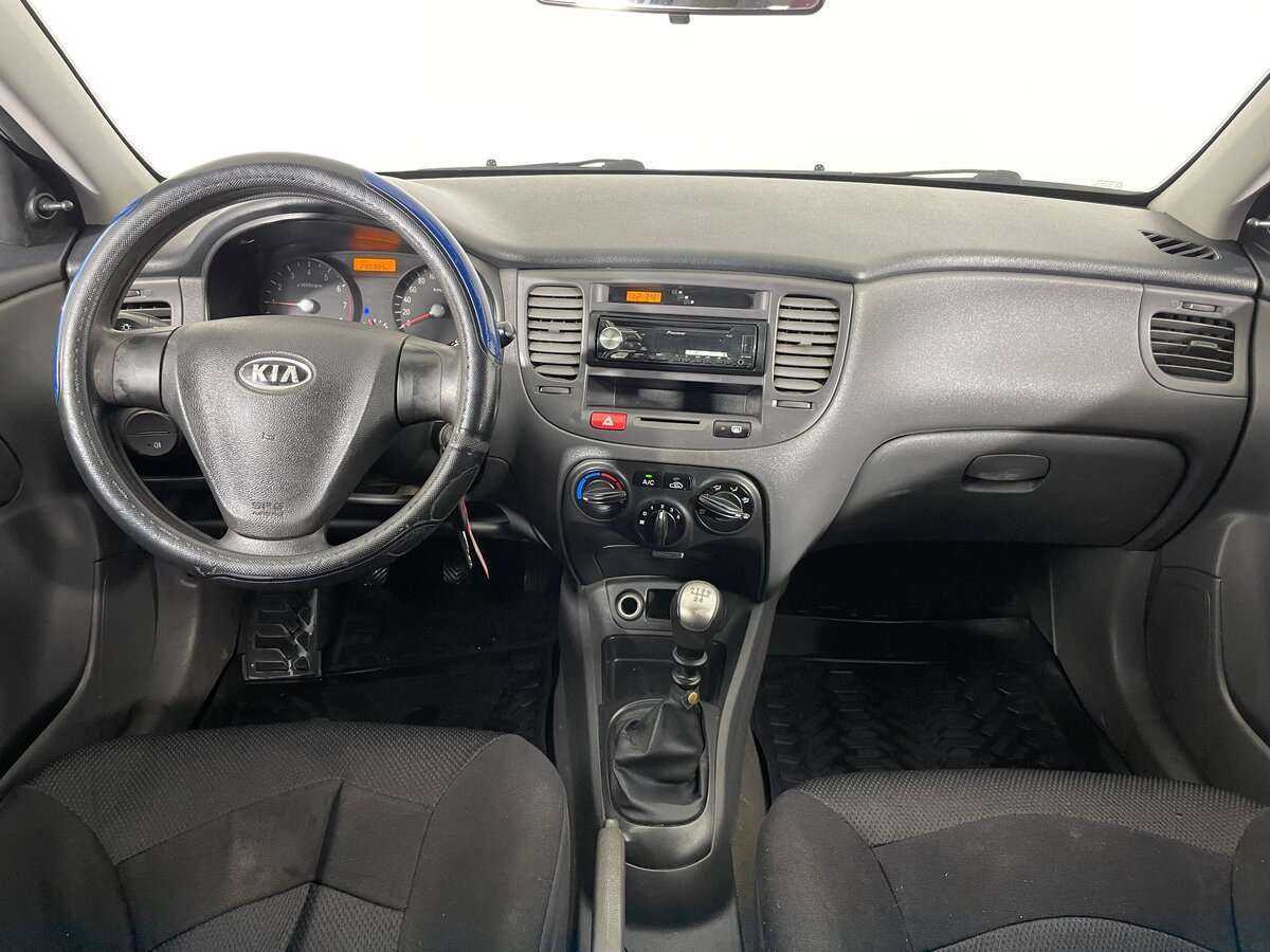 Купить Kia Rio, 2007, 290 383 км, фото №9