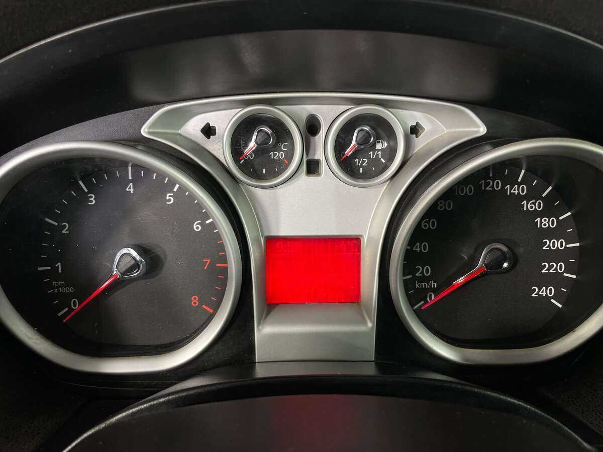 Купить Ford Focus, 2010, 279 578 км, фото №13