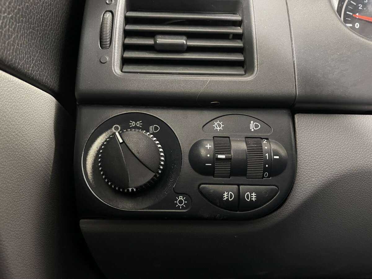 Купить Lada (ВАЗ) Priora, 2012, 189 043 км, фото №15