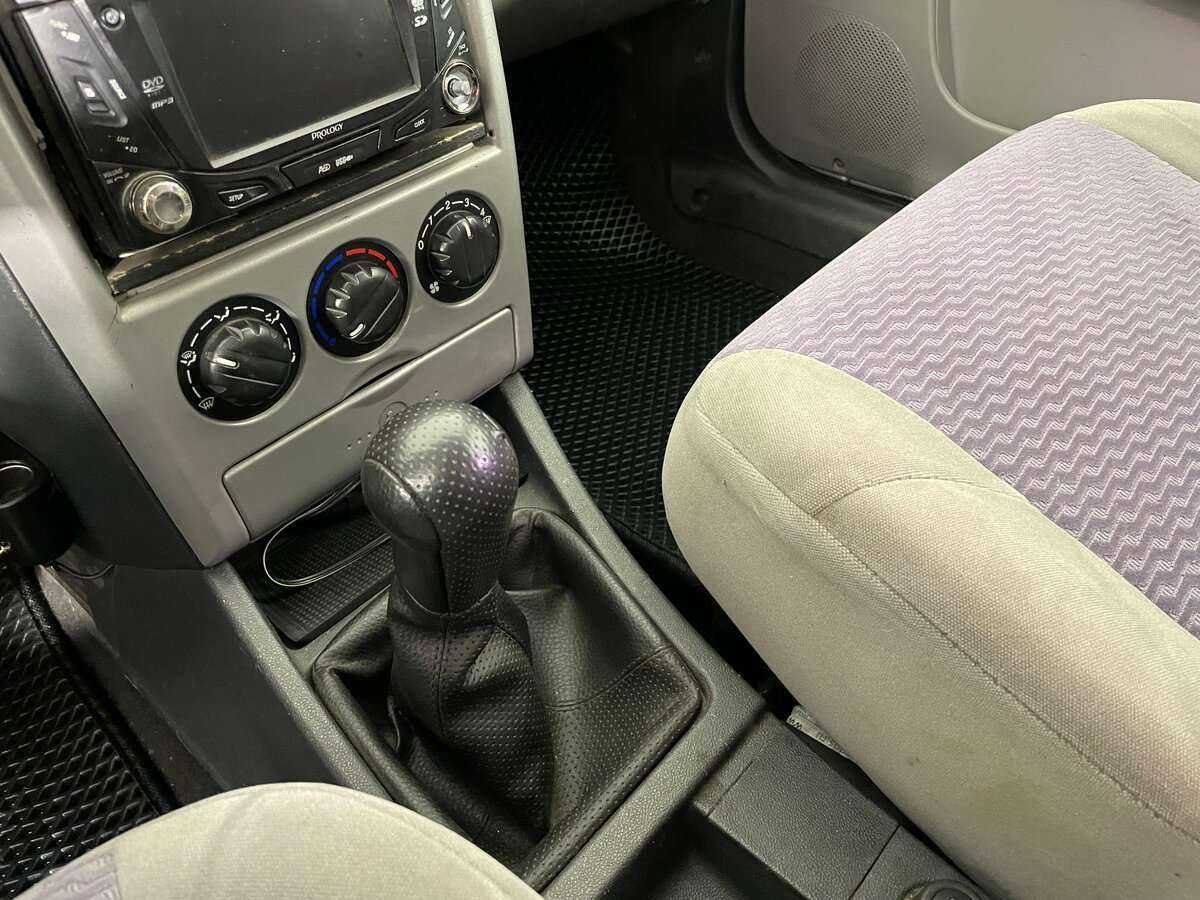 Купить Lada (ВАЗ) Priora, 2008, 215 629 км, фото №14