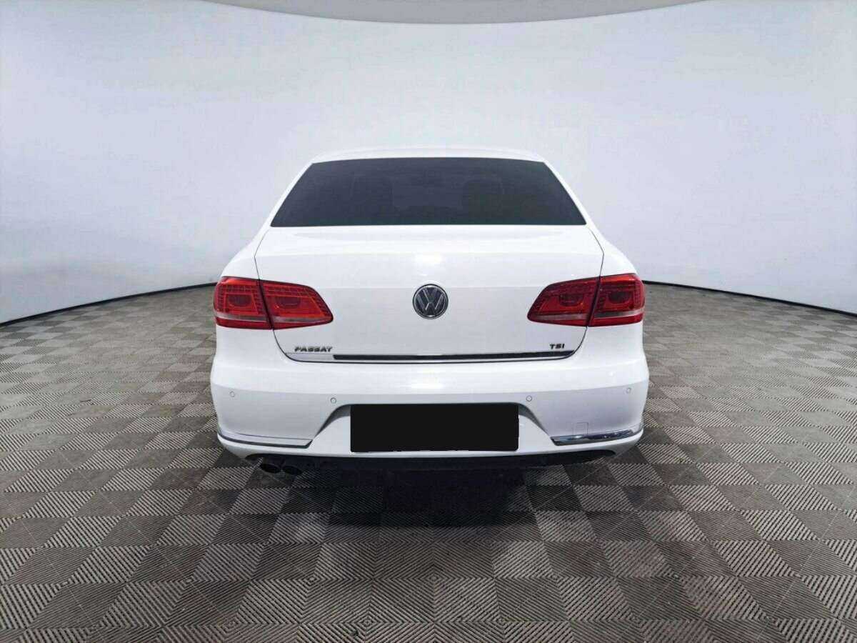 Купить Volkswagen Passat, 2011, 171 000 км, фото №6