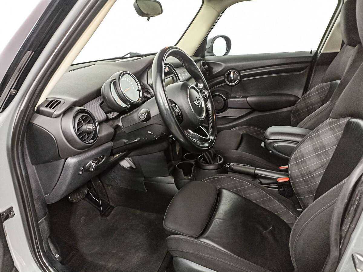 Купить Mini Hatch Cooper, 2018, 138 134 км, фото №14