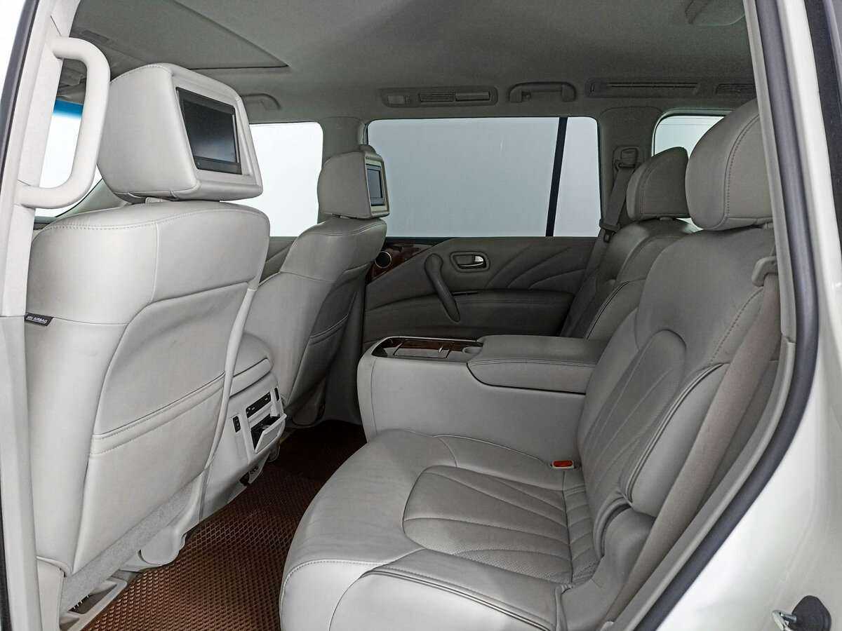 Купить Infiniti QX80, 2016, 150 273 км, фото №12