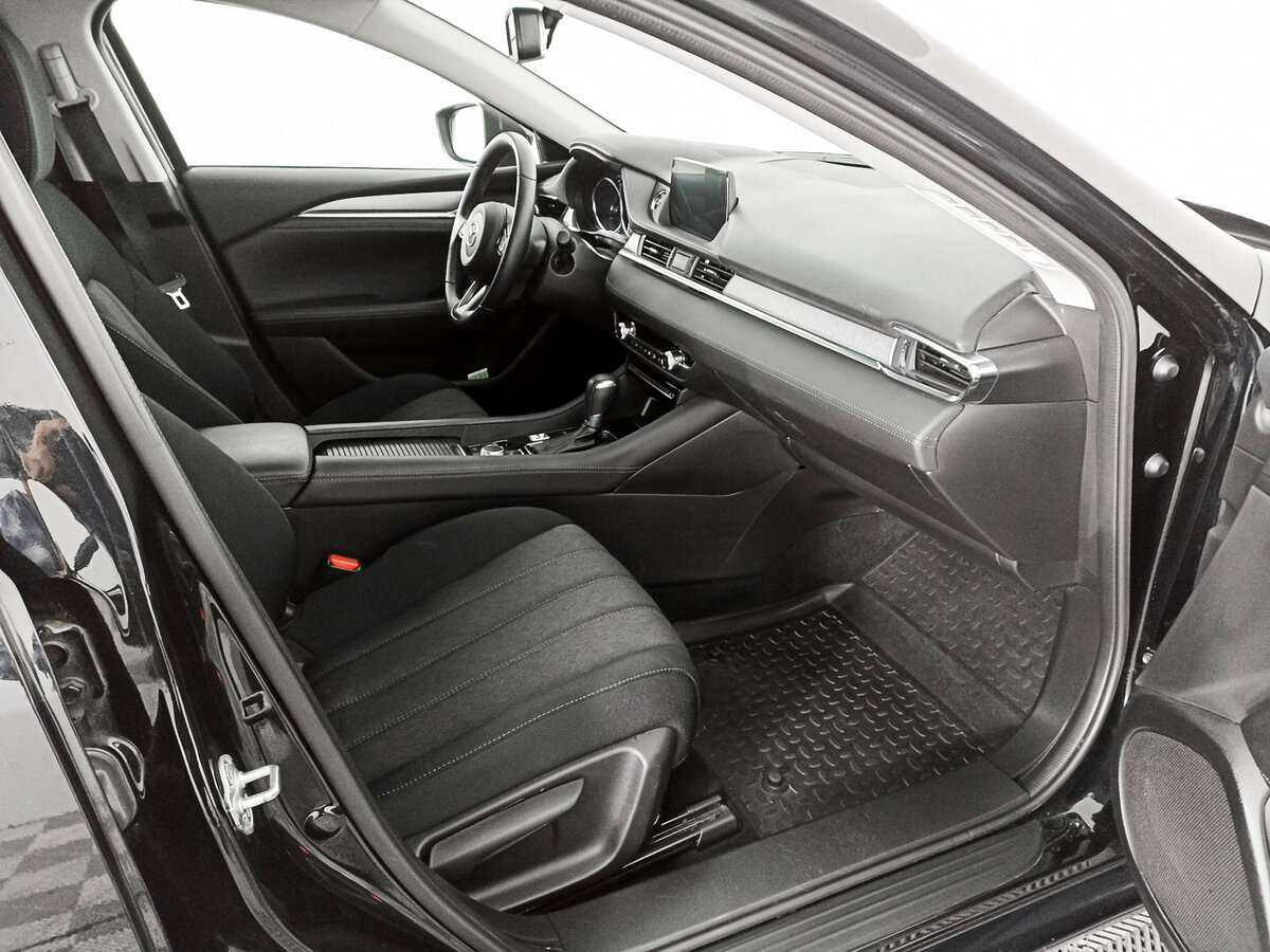 Купить Mazda 6, 2019, 90 300 км, фото №9