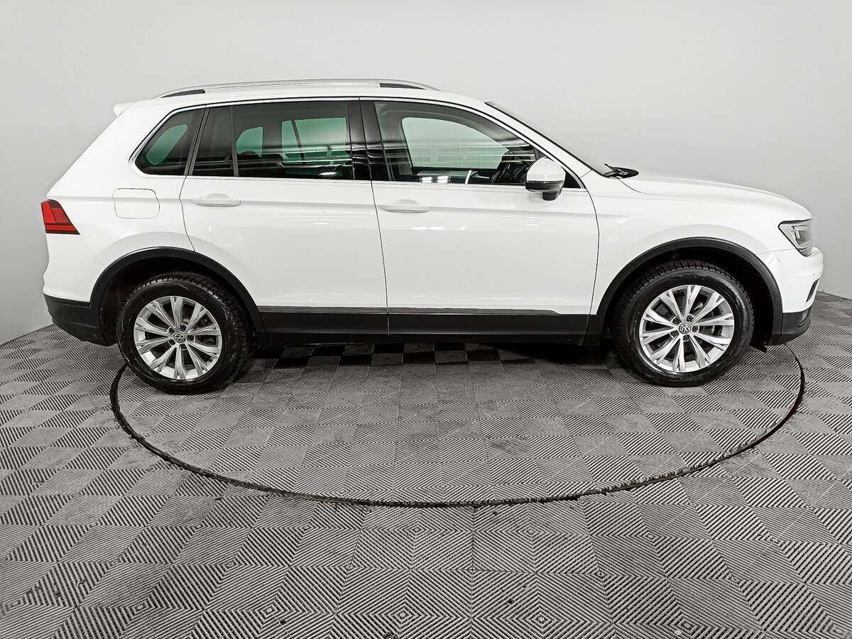 Купить Volkswagen Tiguan, 2017, 87 103 км, фото №4