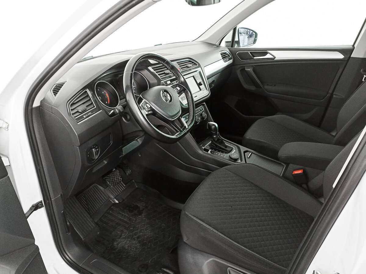 Купить Volkswagen Tiguan, 2017, 87 103 км, фото №16