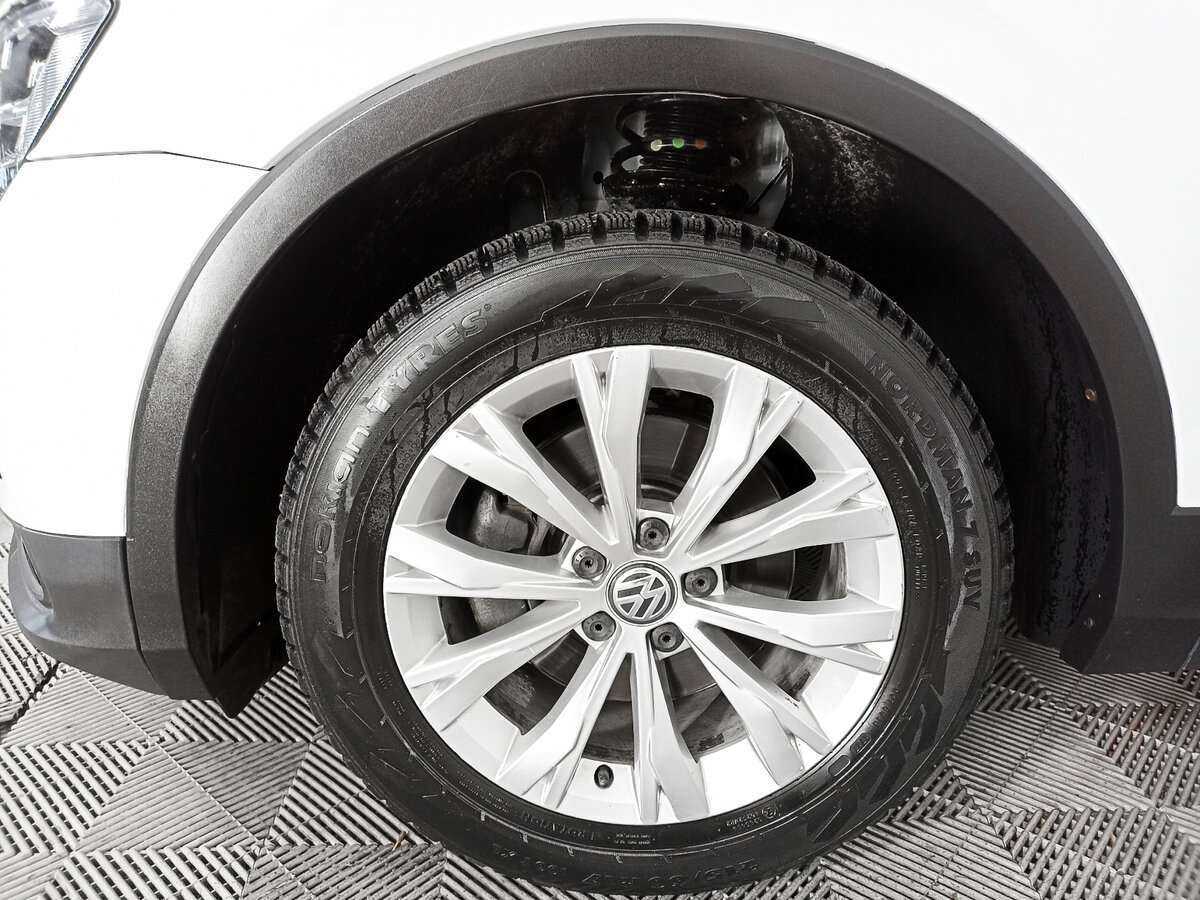 Купить Volkswagen Tiguan, 2017, 87 103 км, фото №18