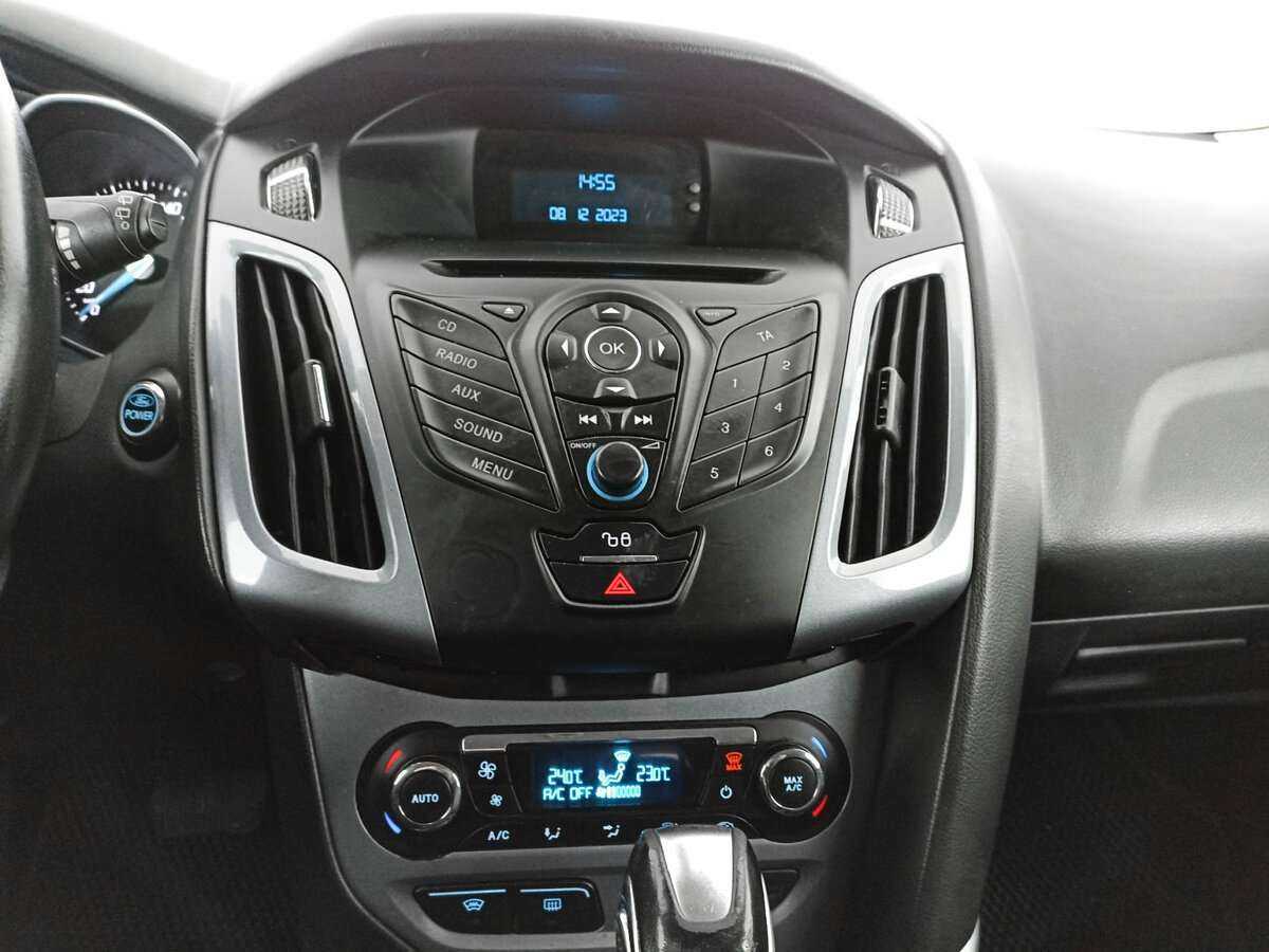 Купить Ford Focus, 2011, 220 217 км, фото №13