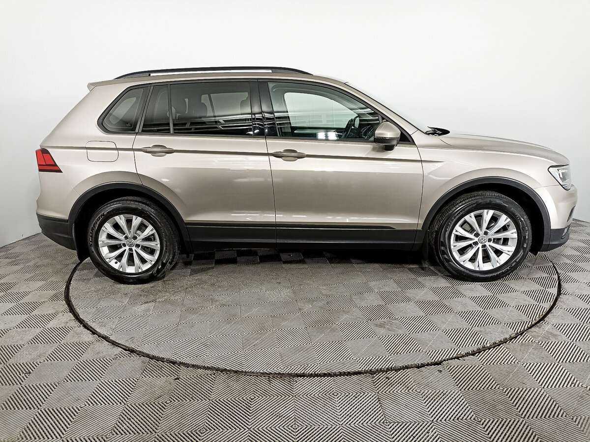 Купить Volkswagen Tiguan, 2020, 71 102 км, фото №4