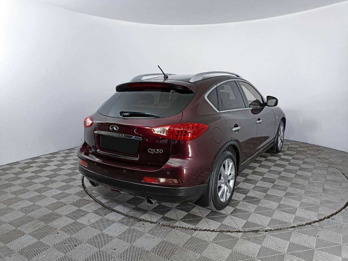 Купить Infiniti QX50, 2015, 109 500 км, фото №5