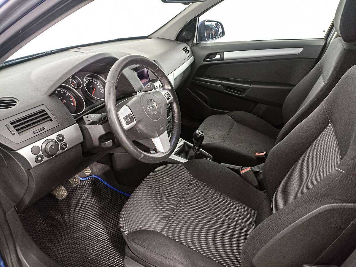 Купить Opel Astra, 2011, 185 679 км, фото №14