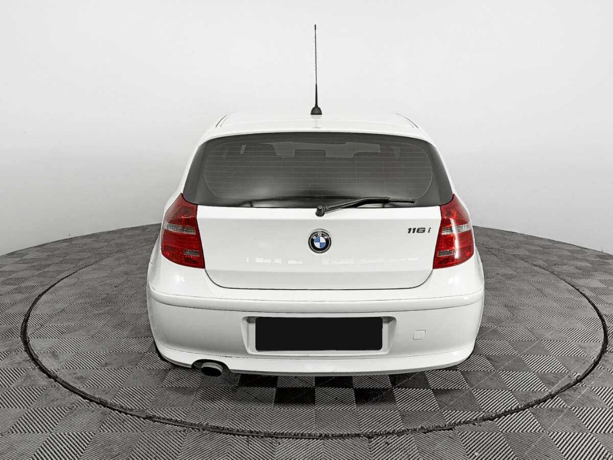 Купить BMW 1 серии 116i, 2010, 211 942 км, фото №5