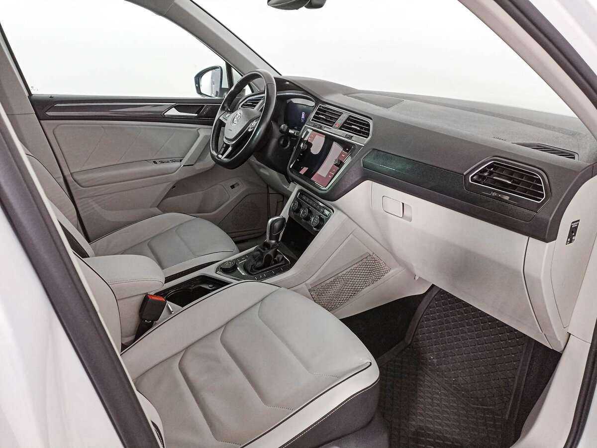 Купить Volkswagen Tiguan, 2017, 128 567 км, фото №9