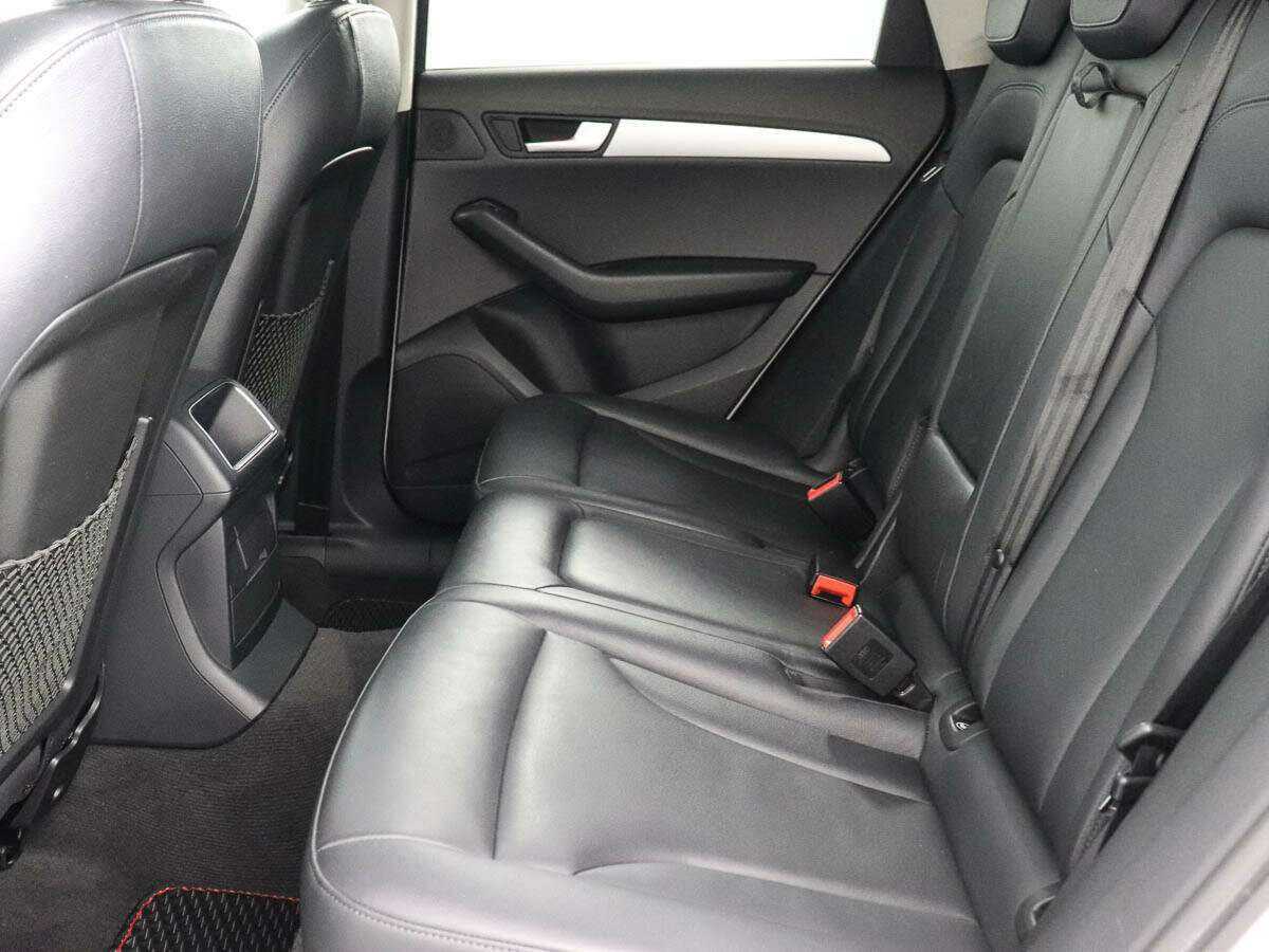 Купить Audi Q5, 2011, 67 291 км, фото №9