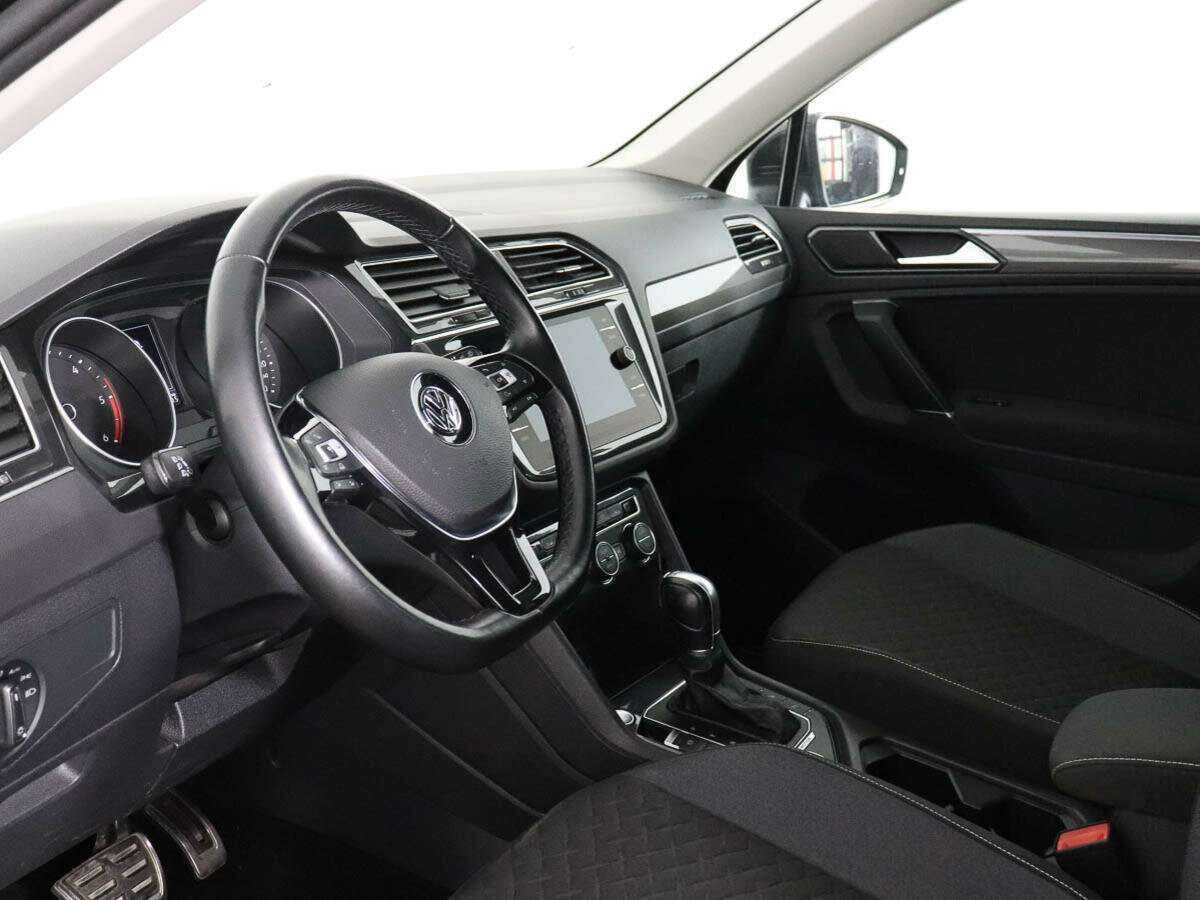 Купить Volkswagen Tiguan, 2018, 109 000 км, фото №8
