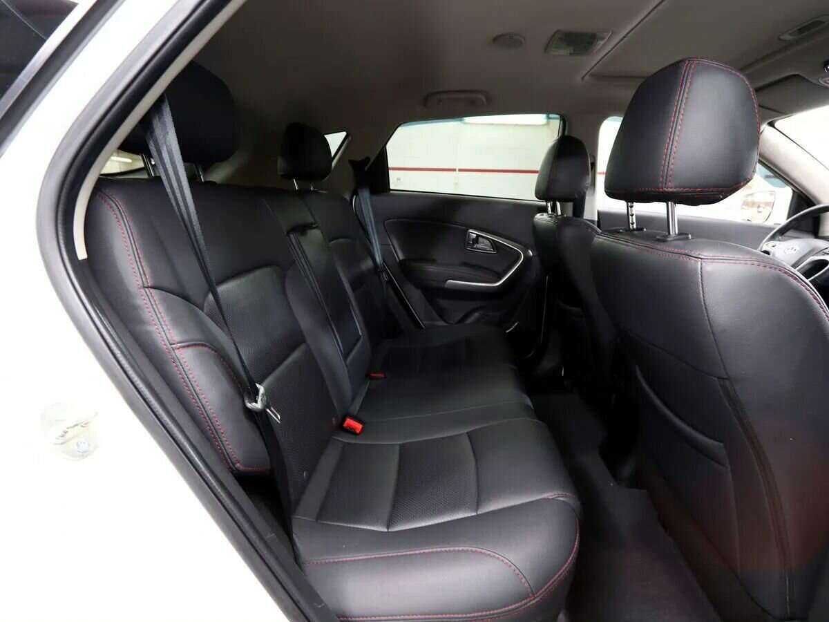 Купить Hawtai Laville, 2017, 91 100 км, фото №13