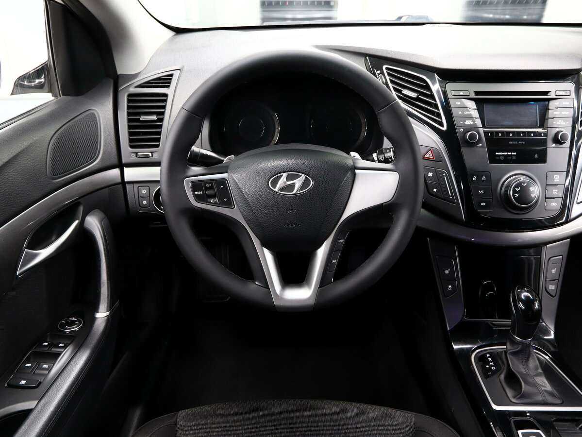 Купить Hyundai i40, 2014, 111 000 км, фото №17