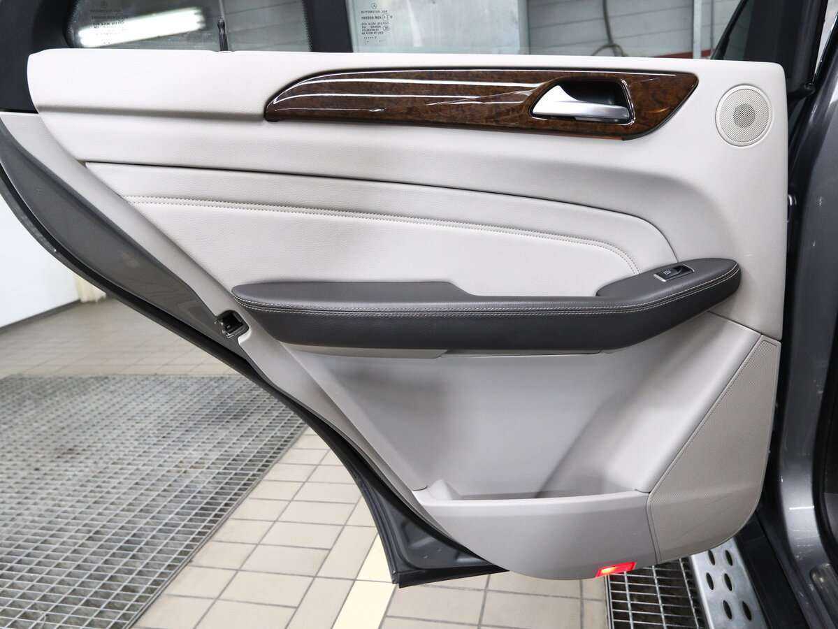 Купить Mercedes-Benz M-Класс 350 CDI, 2011, 220 000 км, фото №8