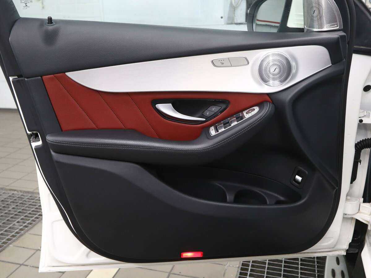 Купить Mercedes-Benz GLC Coupe 250 d, 2018, 108 800 км, фото №6