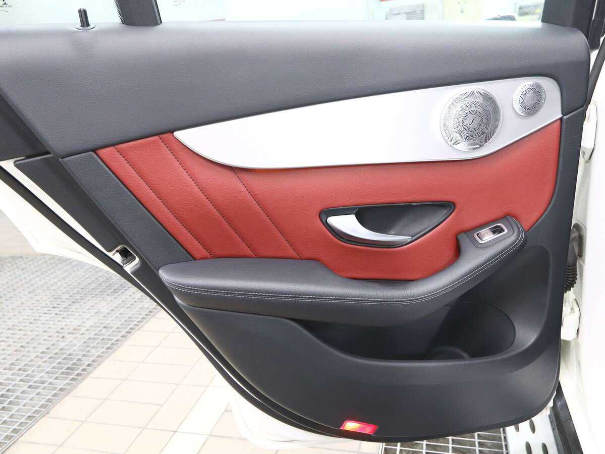 Купить Mercedes-Benz GLC Coupe 250 d, 2018, 108 800 км, фото №10