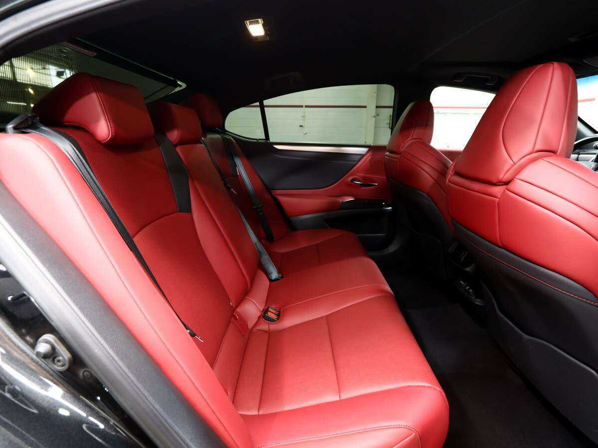 Купить Lexus ES 250, 2021, 45 000 км, фото №14
