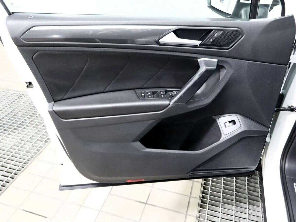 Купить Volkswagen Tiguan, 2020, 88 000 км, фото №11