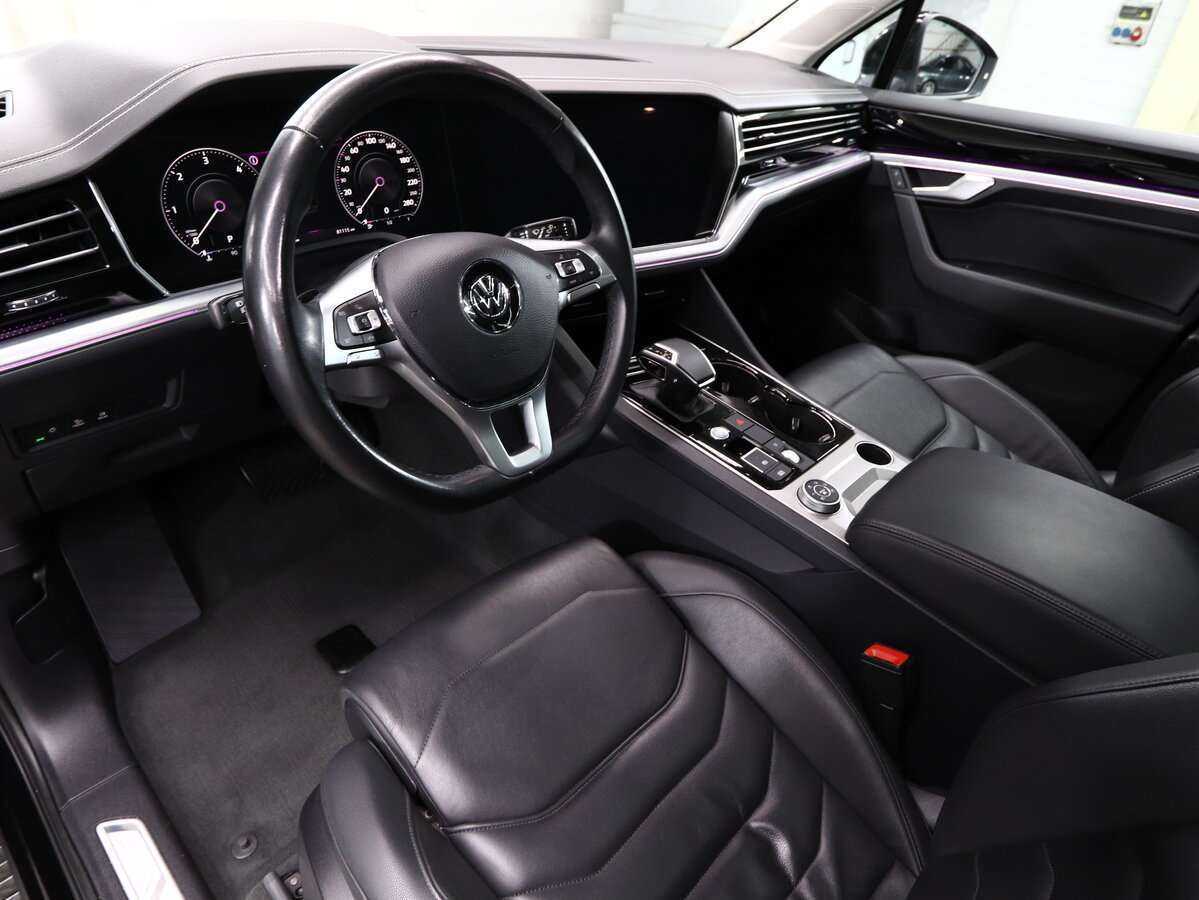 Купить Volkswagen Touareg, 2018, 80 000 км, фото №10