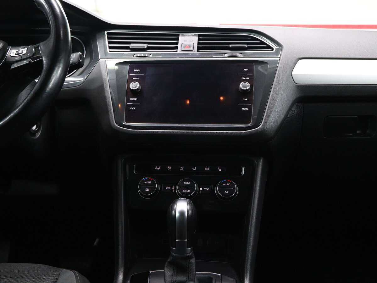 Купить Volkswagen Tiguan, 2019, 137 000 км, фото №17